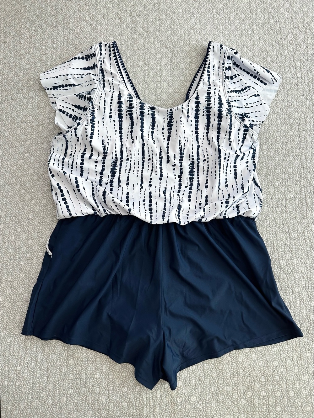 Tie Dye Navy & White Striped V-Neck Flutter Sleeve Romper One-Piece Swimsuit XL - Picture 3 of 8